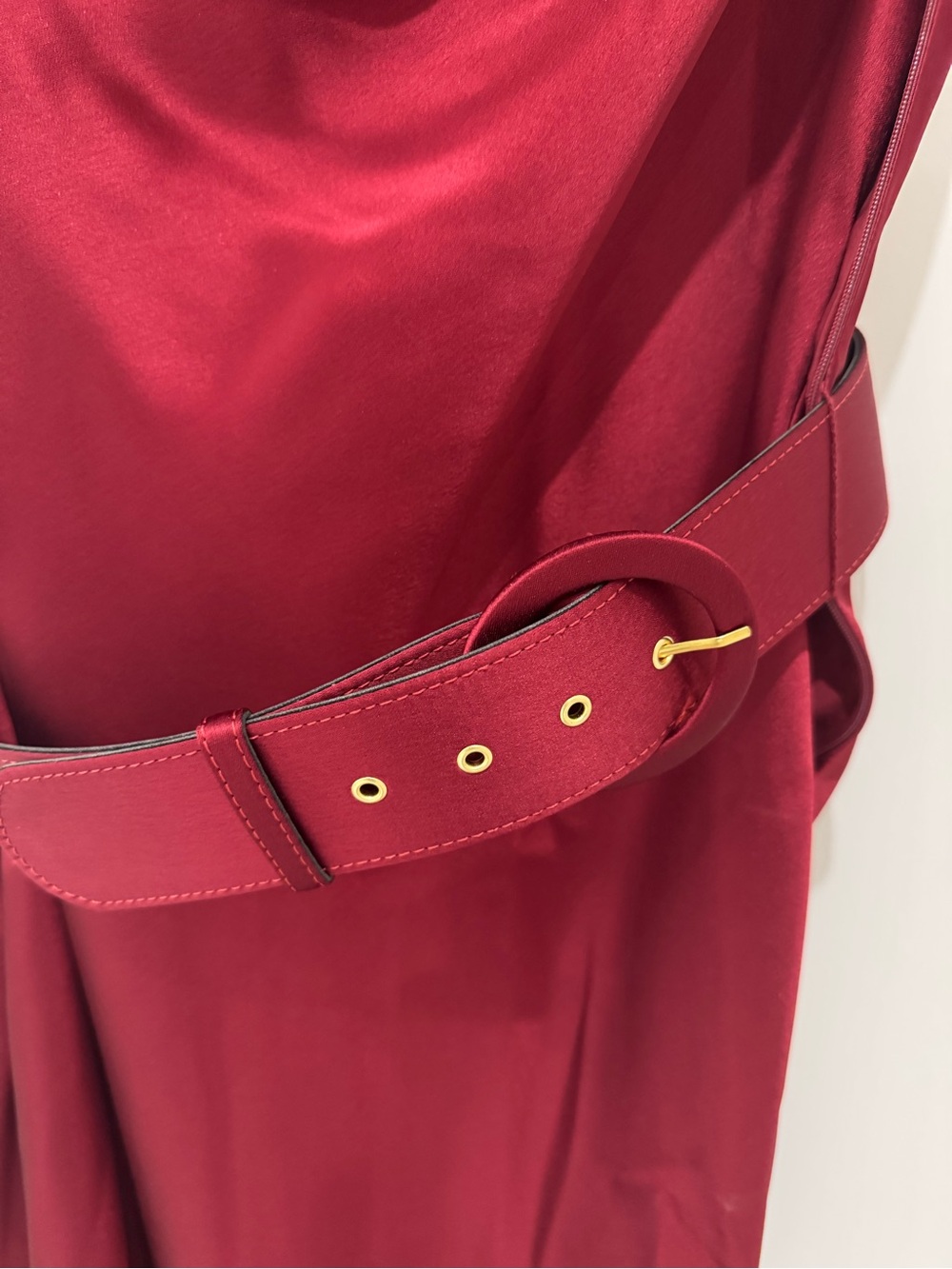 NICHOLAS One-Shoulder Burgundy Satin Gown with Belt - Picture 4 of 6